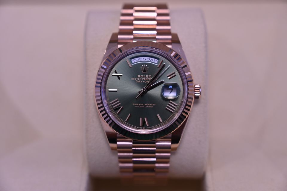 Rolex Day-Date 40 228235 Image 4